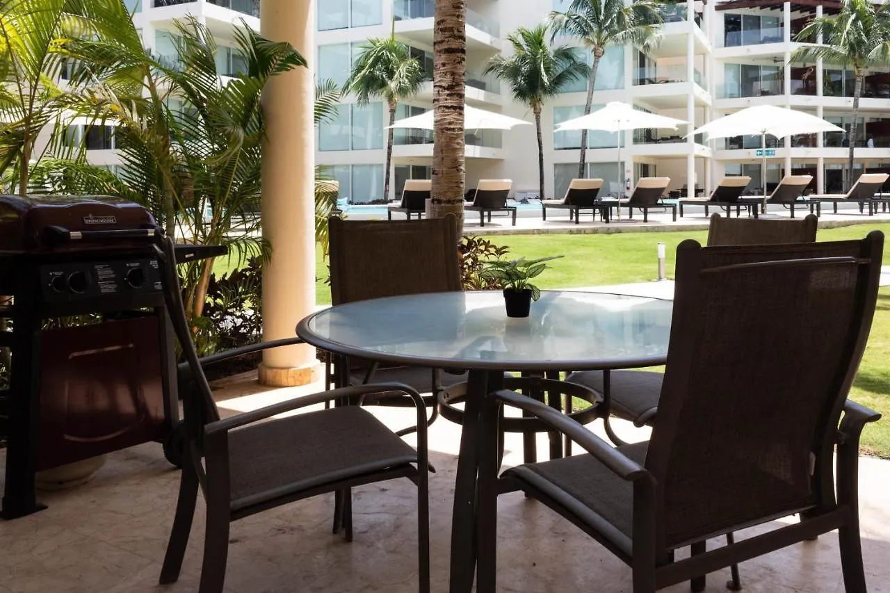 Elements Garden House 5 Condo Playa del Carmen Mexico