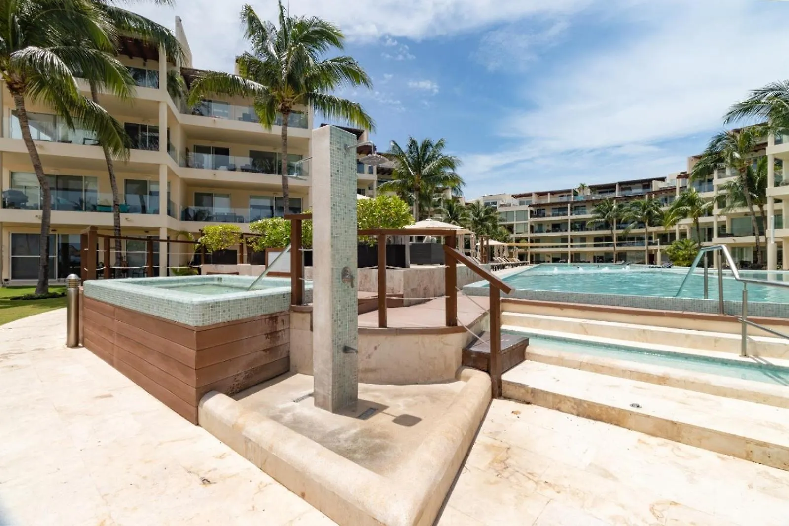 Apartment Elements Garden House 5 Condo Playa del Carmen