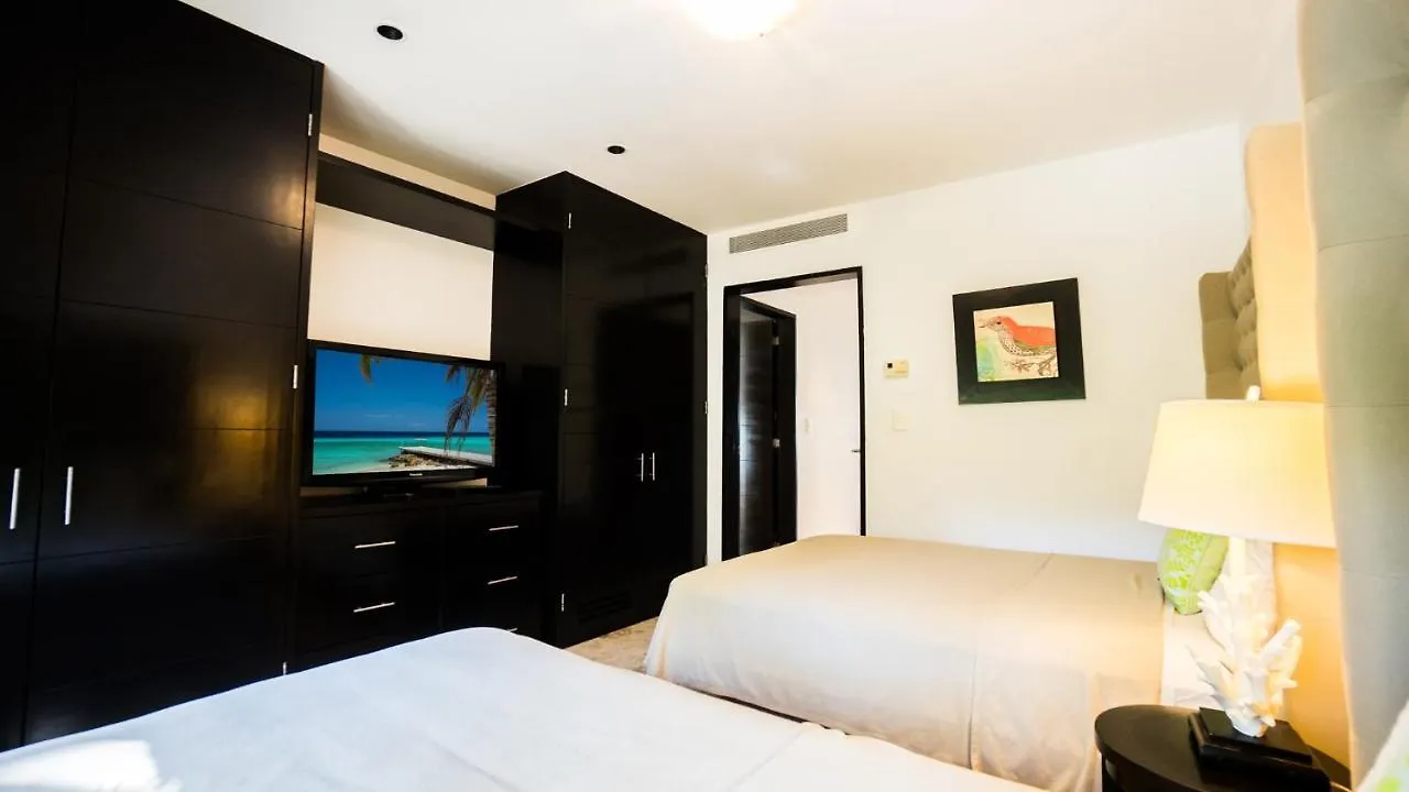 Elements Garden House 5 Condo Playa del Carmen Apartment