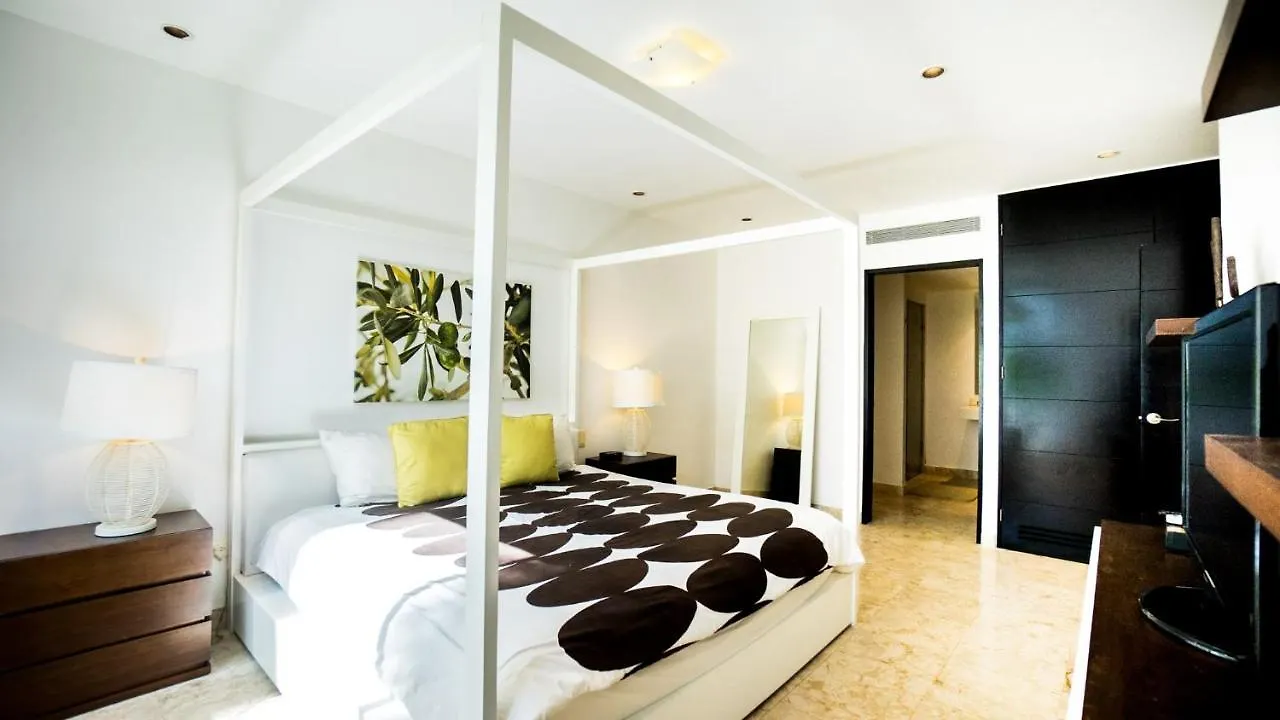 Elements Garden House 5 Condo Playa del Carmen Apartment