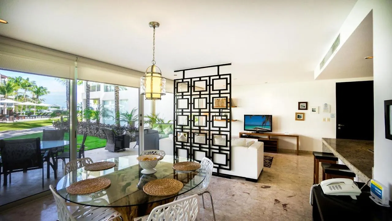 Elements Garden House 5 Condo Playa del Carmen